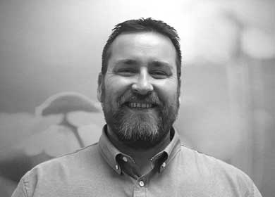 Alisdair MacGlip - Purchasing & Inventory Manager